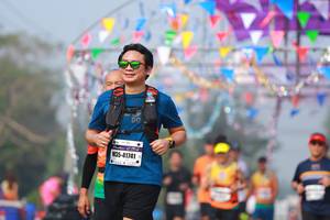 BIB: 41741
                            <button type="button" onclick="openModal(9893745)" class="btn btn-primary btn-sm float-right btn-popup" data-toggle="modal" data-target=".modal-high-quality">
                        <i class="fas fa-shopping-cart"></i> Add to Cart
                    </button>
                                            <button type="button" onclick="isThisMe(9893745, true)" class="btn btn-success btn-sm float-right btn-popup btn-isme hidden" data-toggle="tooltip" data-placement="bottom" title="นี่คือรูปของคุณใช่ไหม คลิกที่นี่เพื่อเอาเข้าอัลบั้ม">
                        <i class="fas fa-plus"></i> Add to album
                    </button>
                    <button type="button" onclick="isThisMe(9893745, false)" class="btn btn-warning btn-sm float-right btn-popup btn-isnotme hidden">
                        <i class="fas fa-ban"></i> Remove from album
                    </button>